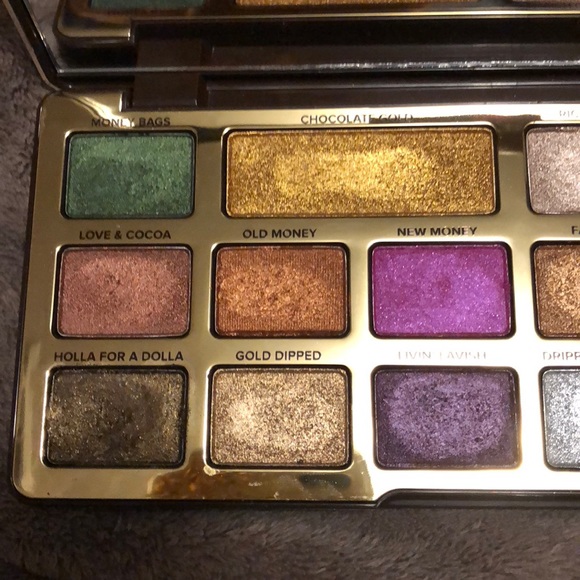 *TRADED* Too Faced Chocolate Gold palette - Picture 3 of 4